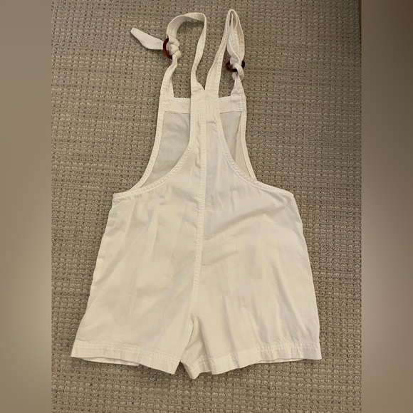 Aerie Beach Shortall - Picture 3 of 4